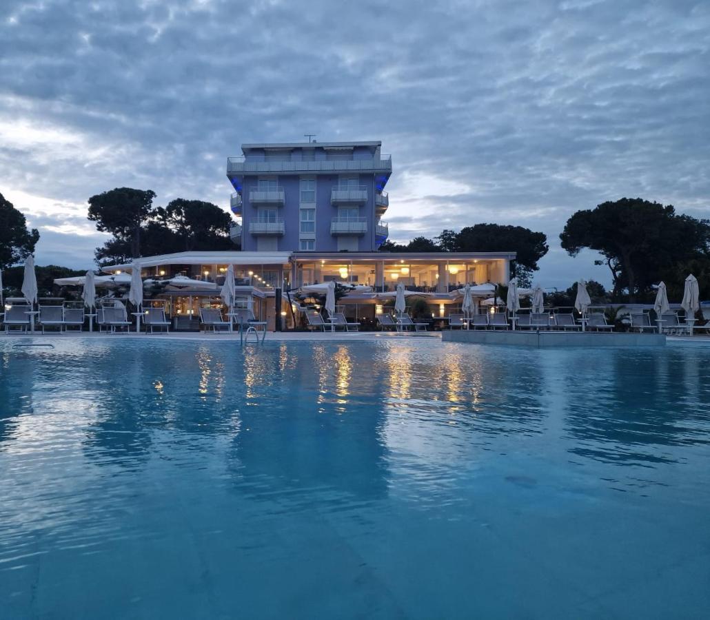 Fantinello Hotel Caorle Zewnętrze zdjęcie