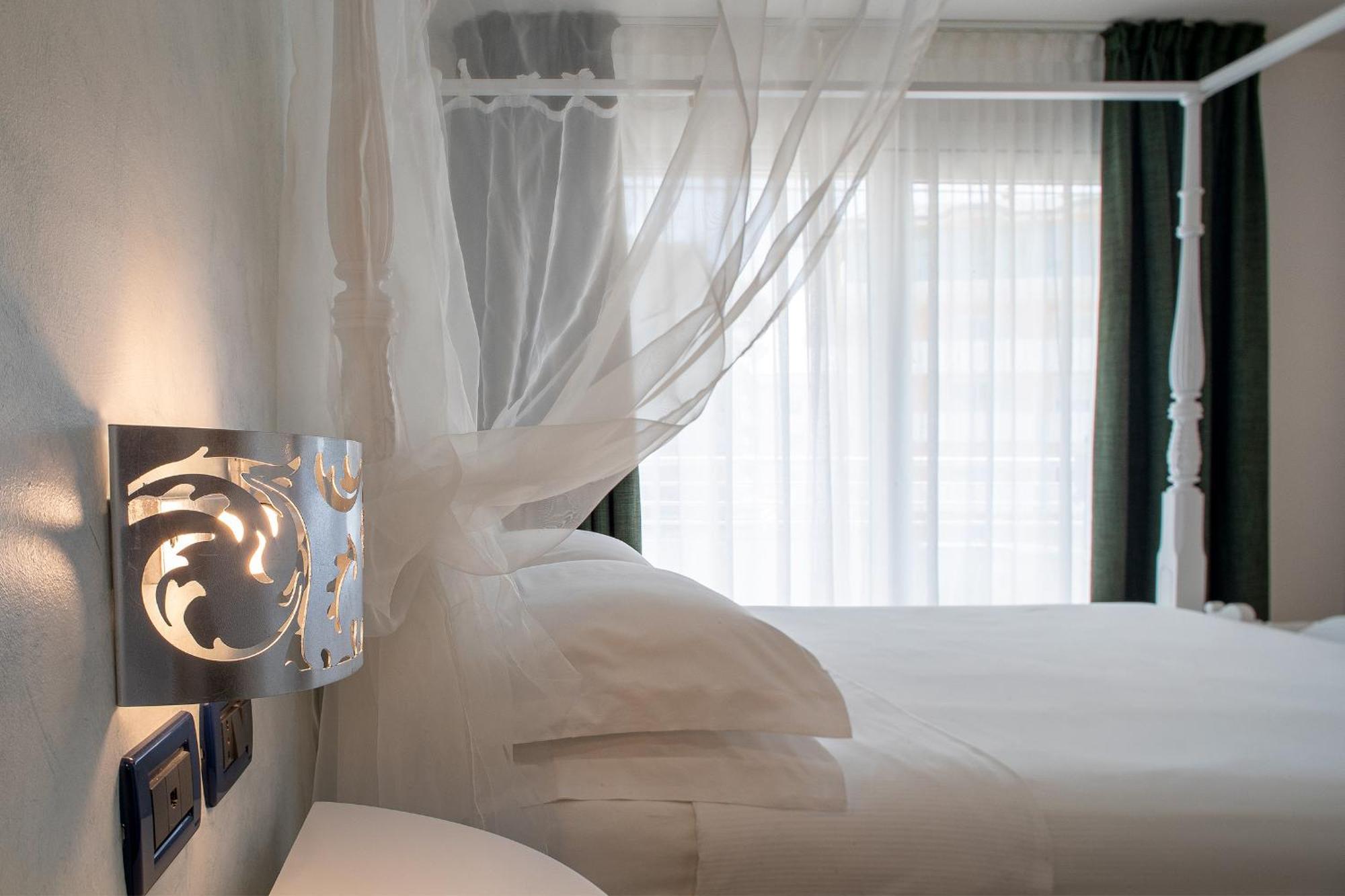 Fantinello Hotel Caorle Zewnętrze zdjęcie
